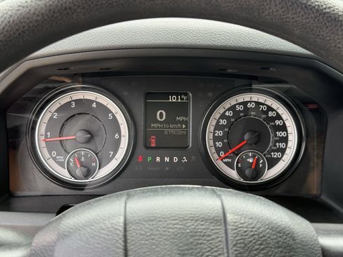 Used 2020 RAM 1500 Tradesman RWD image 18