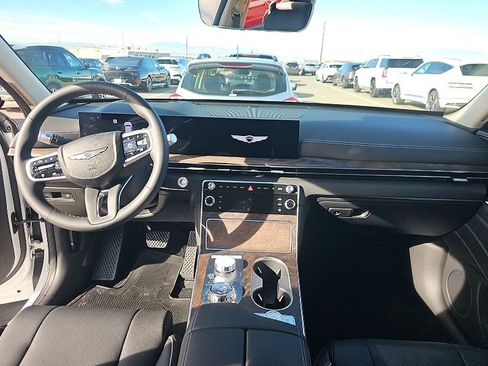 Used 2026 Genesis GV80 2.5T Prestige image 10