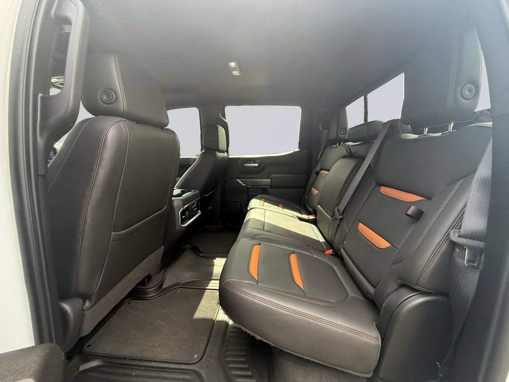 Used 2021 GMC Sierra 1500 AT4 w/ Technology Package AWD/4WD image 17