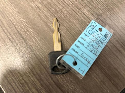 Used 2005 Ford F250 XL image 24