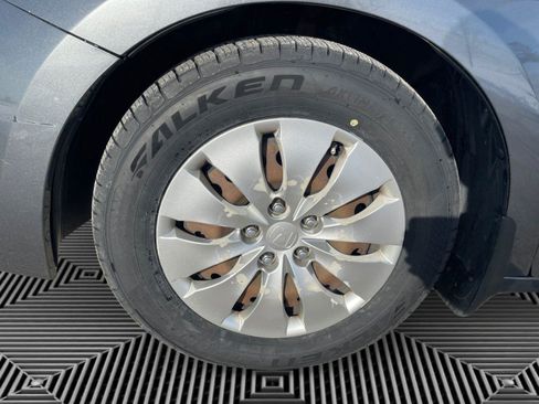 Used 2010 Honda Accord LX image 17