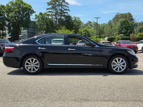 Used 2009 Lexus LS 460 RWD image 6