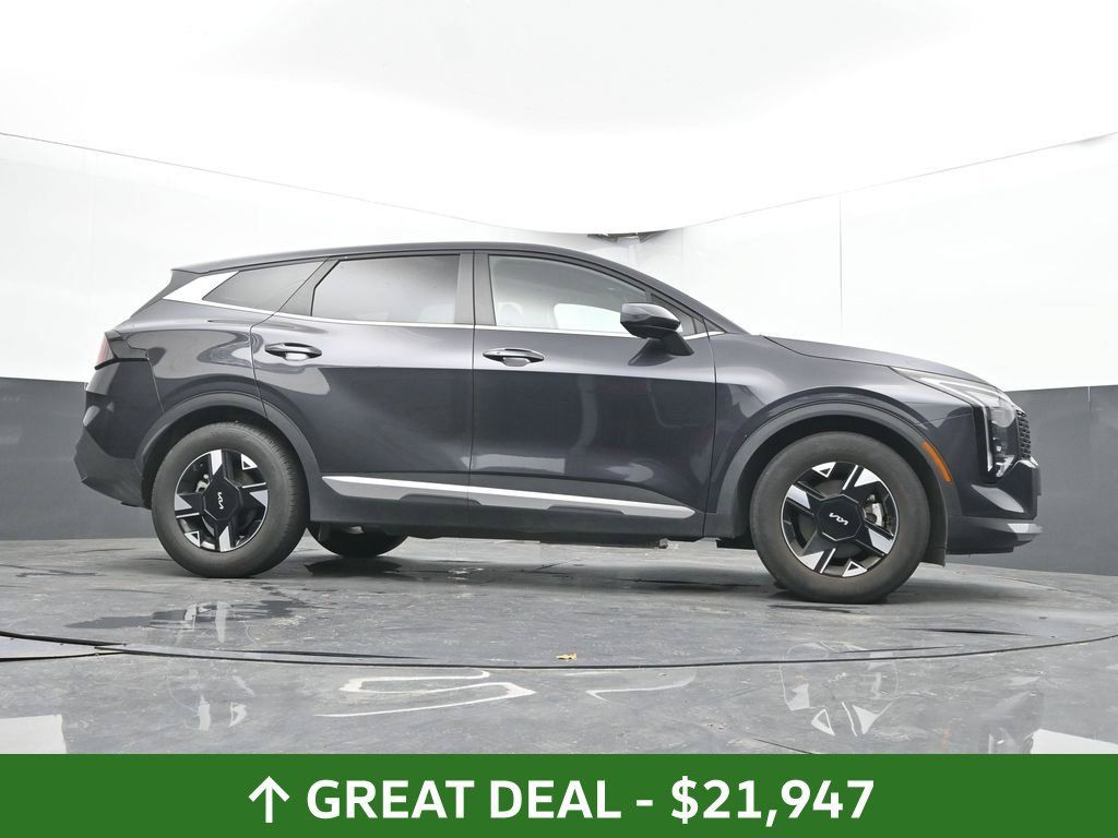 Used 2026 Kia Sportage LX FWD image 26