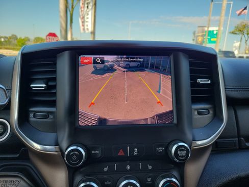 Used 2022 RAM 2500 Laramie image 10