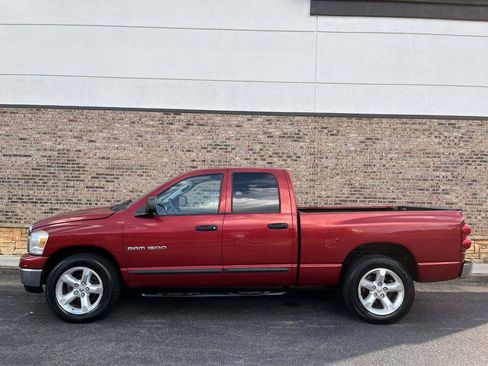 Used 2007 Dodge Ram 1500 Truck SLT RWD image 2