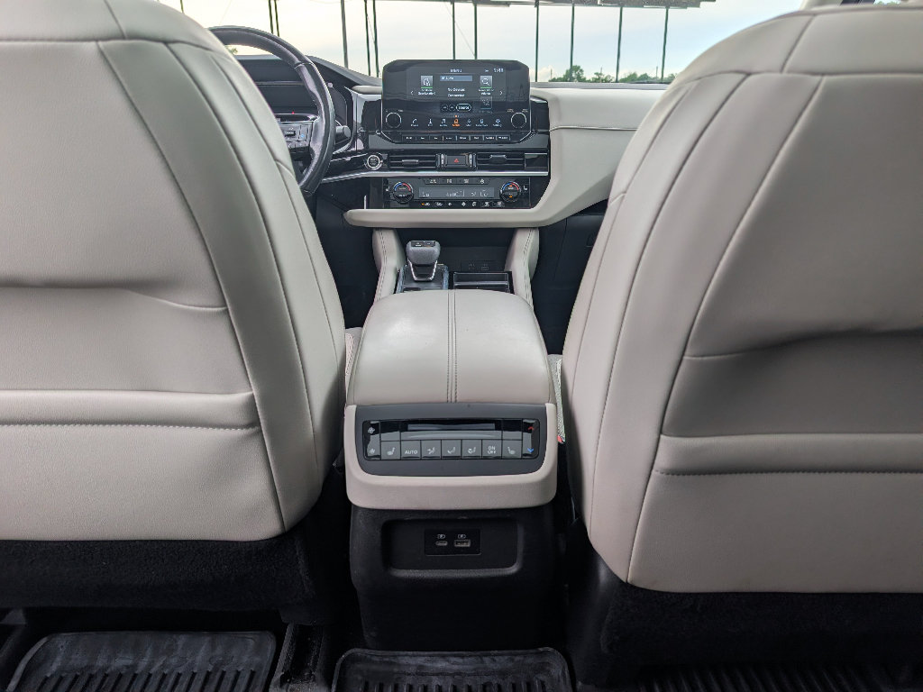 Used 2022 Nissan Pathfinder SL w/ SL Premium Package AWD/4WD image 19