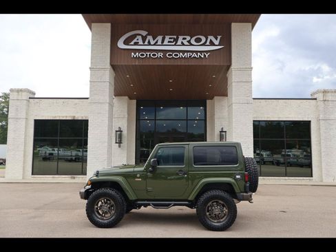 Used 2016 Jeep Wrangler Sahara AWD/4WD image 1