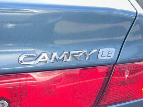 Used 2000 Toyota Camry LE image 7