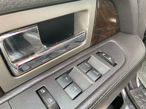 Used 2013 Ford F150 Platinum AWD/4WD image 8