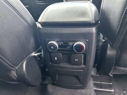 Certified 2022 Ford Explorer XLT w/ Equipment Group 202A image 17