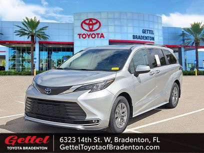 Used 2024 Toyota Sienna XLE