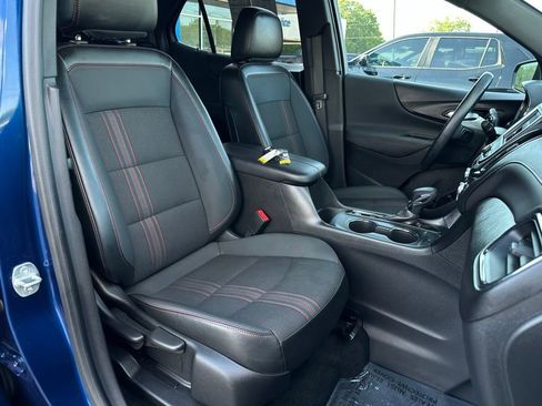 Used 2023 Chevrolet Equinox RS FWD image 18
