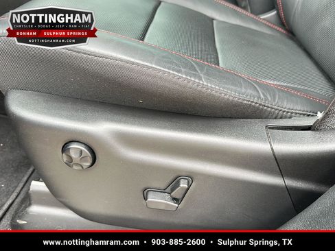 Used 2025 Dodge Durango R/T AWD/4WD image 15