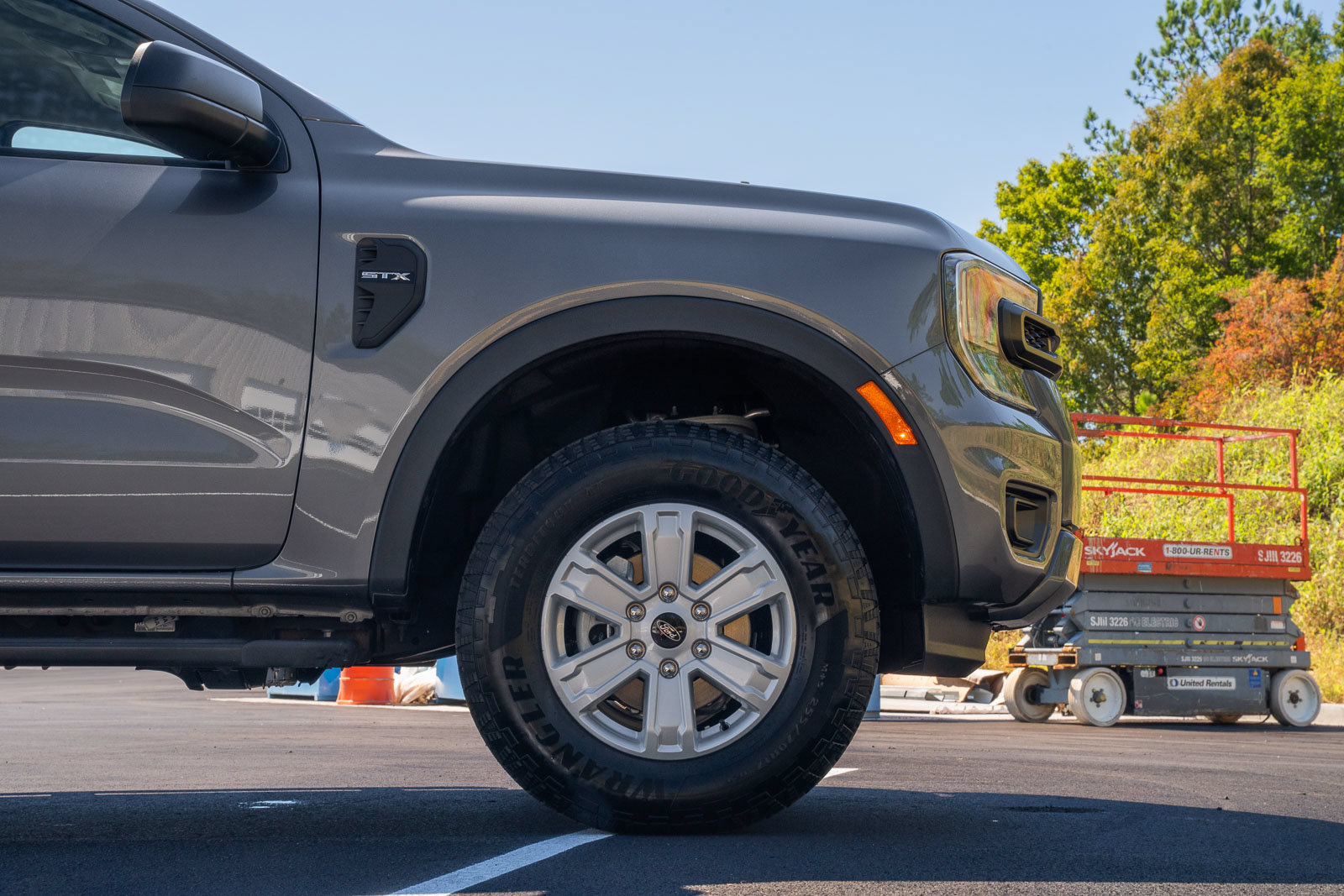 Used 2025 Ford Ranger XL w/ Trailer Tow Package RWD image 9