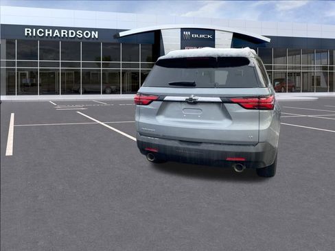 Certified 2023 Chevrolet Traverse LT image 8
