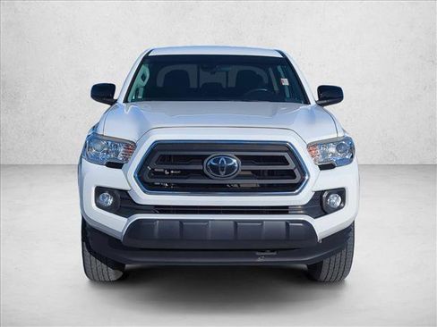 Used 2020 Toyota Tacoma SR5 image 2