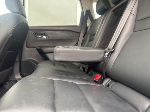 Certified 2023 Nissan Rogue SL w/ SL Premium Package image 40