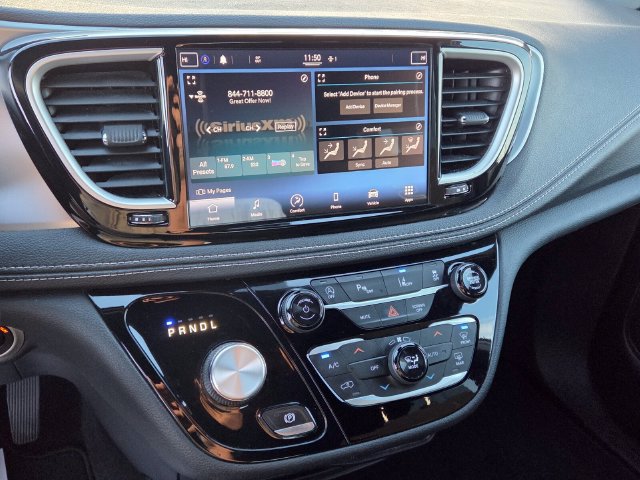 Used 2021 Chrysler Pacifica Touring w/ S Appearance Package FWD image 20