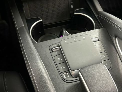 Certified 2025 Mercedes-Benz GLE 350 Black image 36