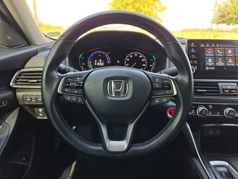 Used 2021 Honda Accord Touring image 23