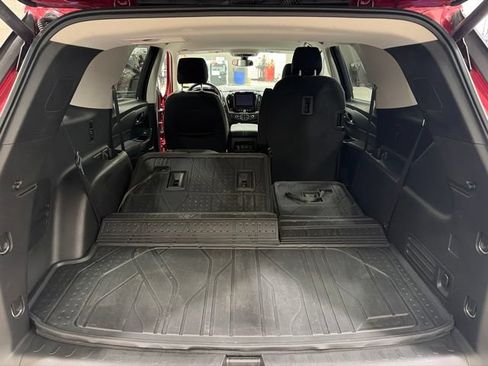Used 2019 Chevrolet Traverse LT w/ LPO, Floor Liner Package AWD/4WD image 16