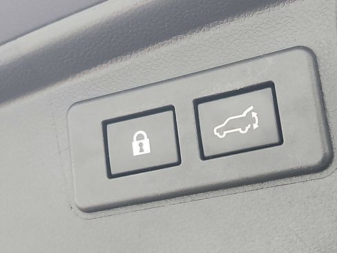 Used 2020 Subaru Outback Limited image 28