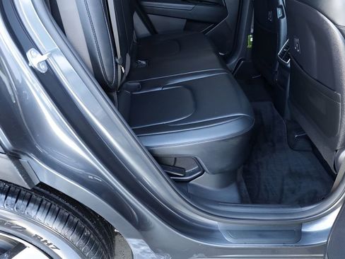 Used 2023 Kia Sportage EX image 20