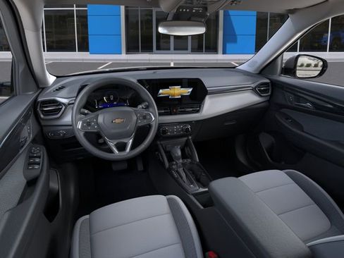 New 2026 Chevrolet TrailBlazer LT FWD image 15