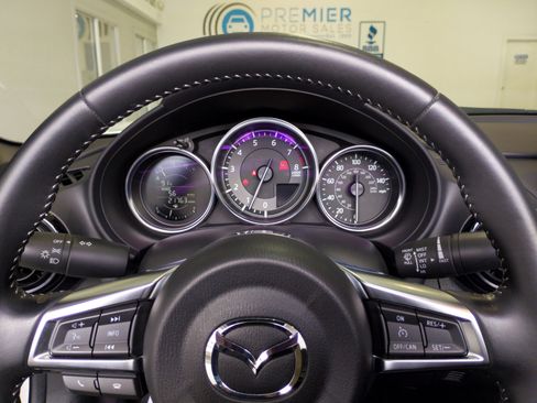 Used 2022 MAZDA MX-5 Miata Club w/ Brembo/BBS Recaro Package image 81