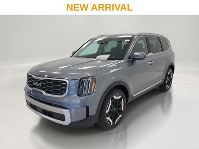 Used 2025 Kia Telluride S
