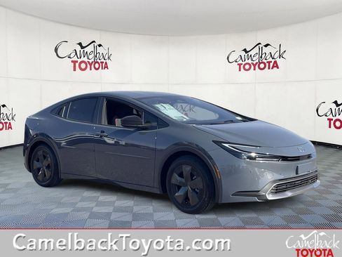 New 2026 Toyota Prius Plug-In Hybrid image 1