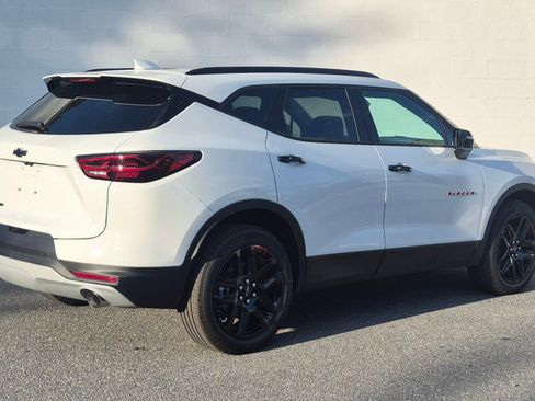 New 2025 Chevrolet Blazer LT w/ Redline Edition image 24