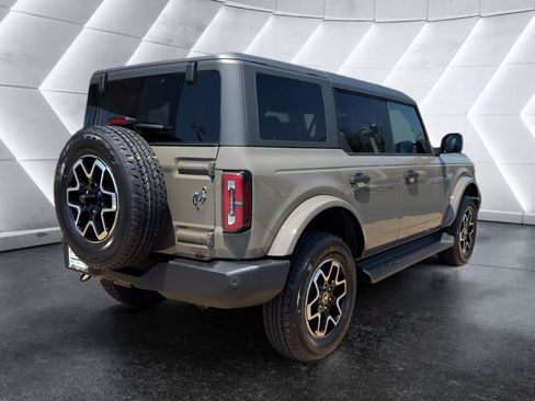 New 2026 Ford Bronco Outer Banks AWD/4WD image 7