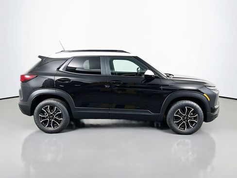 New 2026 Chevrolet TrailBlazer ACTIV w/ Convenience Package AWD/4WD image 4