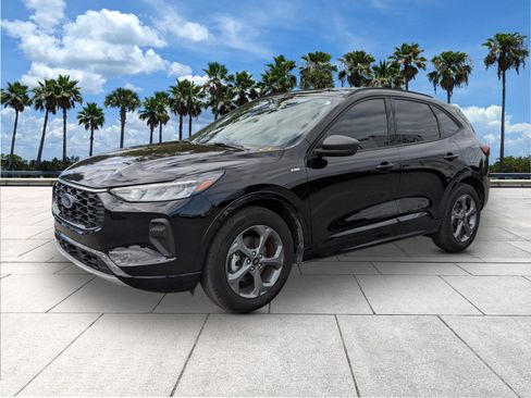 Used 2024 Ford Escape ST-Line w/ Tech Pack #1 image 4