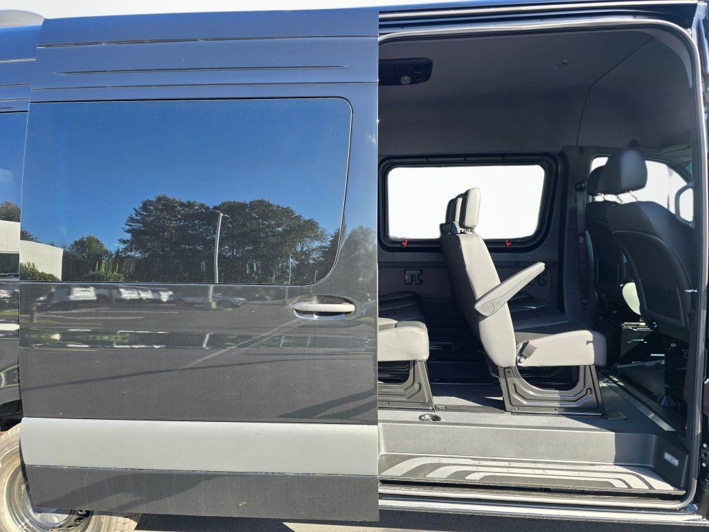 New 2026 Mercedes-Benz Sprinter 2500 image 21