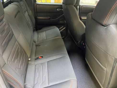Used 2025 Nissan Frontier PRO-4X w/ Pro Convenience Package AWD/4WD image 28