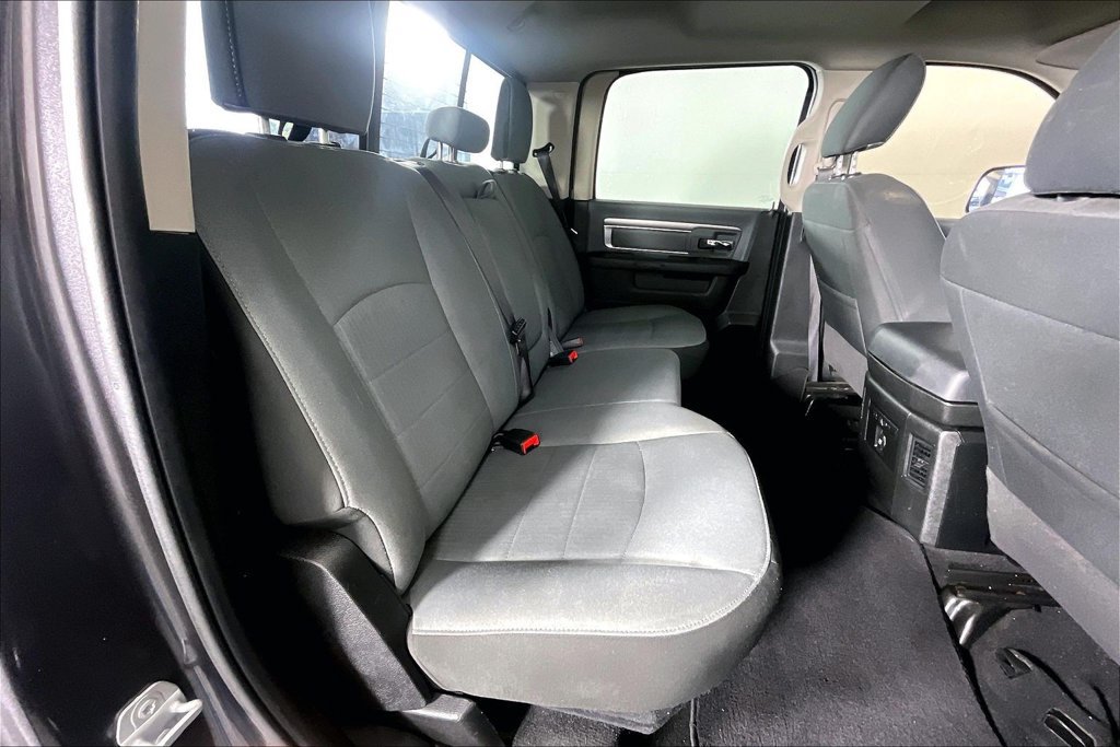 Used 2022 RAM 1500 Classic SLT w/ Electronics Group AWD/4WD image 34