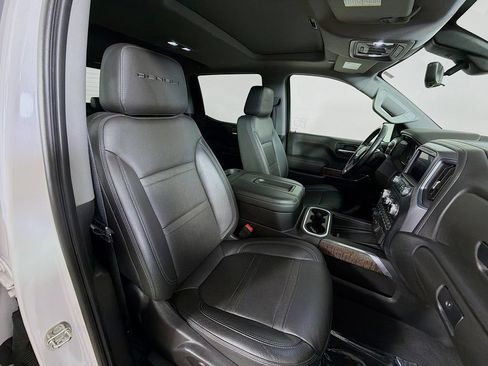 Used 2019 GMC Sierra 1500 Denali w/ Denali Ultimate Package AWD/4WD image 26