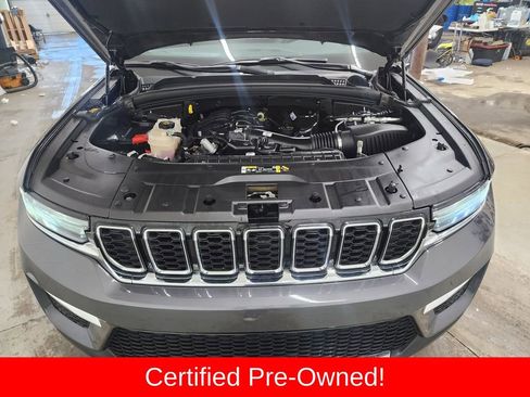 Certified 2025 Jeep Grand Cherokee Limited image 35