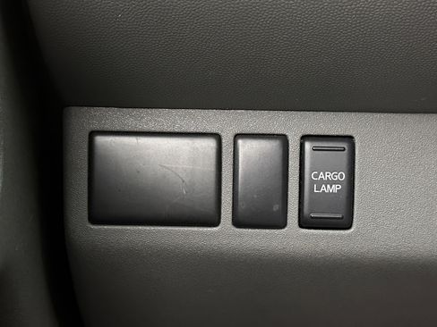 Used 2020 Nissan Frontier S w/ S Utility Package image 18