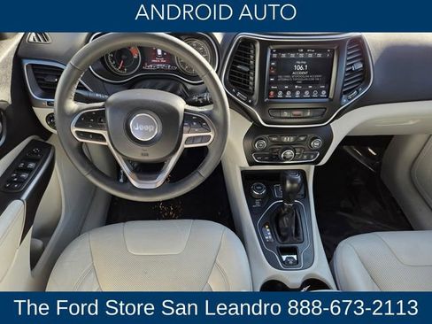 Used 2021 Jeep Cherokee Latitude Lux w/ Comfort/Convenience Group image 14
