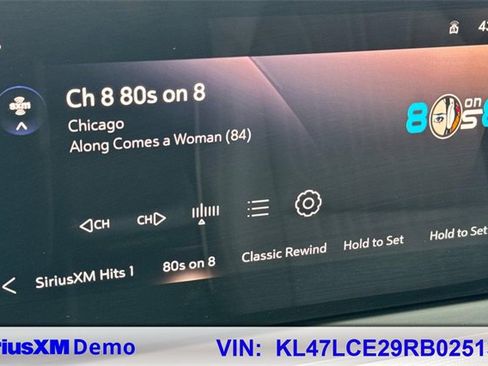 Used 2024 Buick Envista Avenir image 54