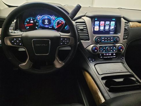 Used 2017 GMC Yukon XL Denali w/ Open Road Package AWD/4WD image 22