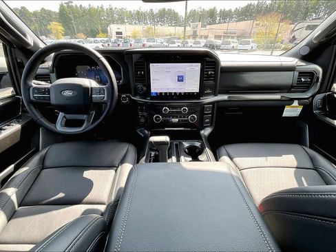 New 2025 Ford F150 Lariat w/ Equipment Group 502A High image 5