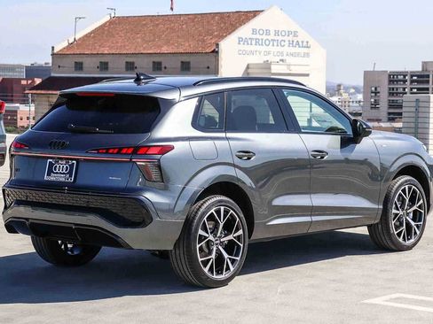 New 2026 Audi Q3 quattro 2.0T image 4