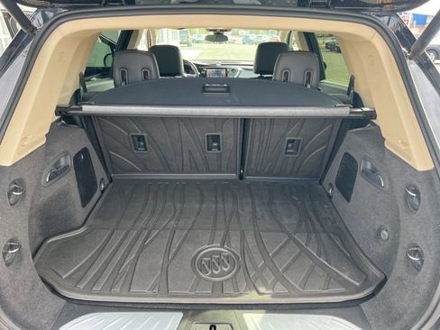 Used 2018 Buick Envision Premium w/ LPO, Active Package image 26