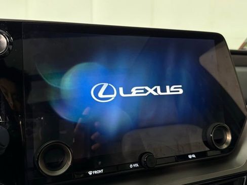 Used 2025 Lexus TX 350 AWD w/ Technology Package image 18