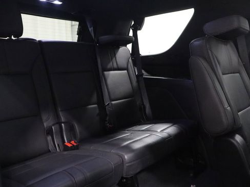 Used 2021 Chevrolet Tahoe RST w/ Luxury Package AWD/4WD image 19