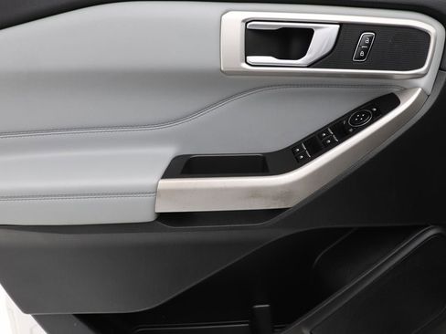 Used 2023 Ford Explorer XLT w/ Equipment Group 202A image 15